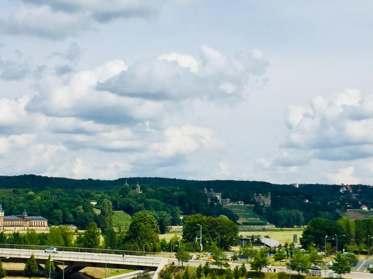 Panoramablick Auf Elbe Und Schlosser 드레스덴 외부 사진